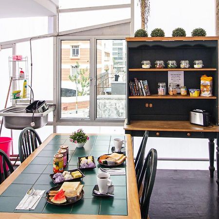 Q Loft Hotels@Geylang Szingapúr Kültér fotó